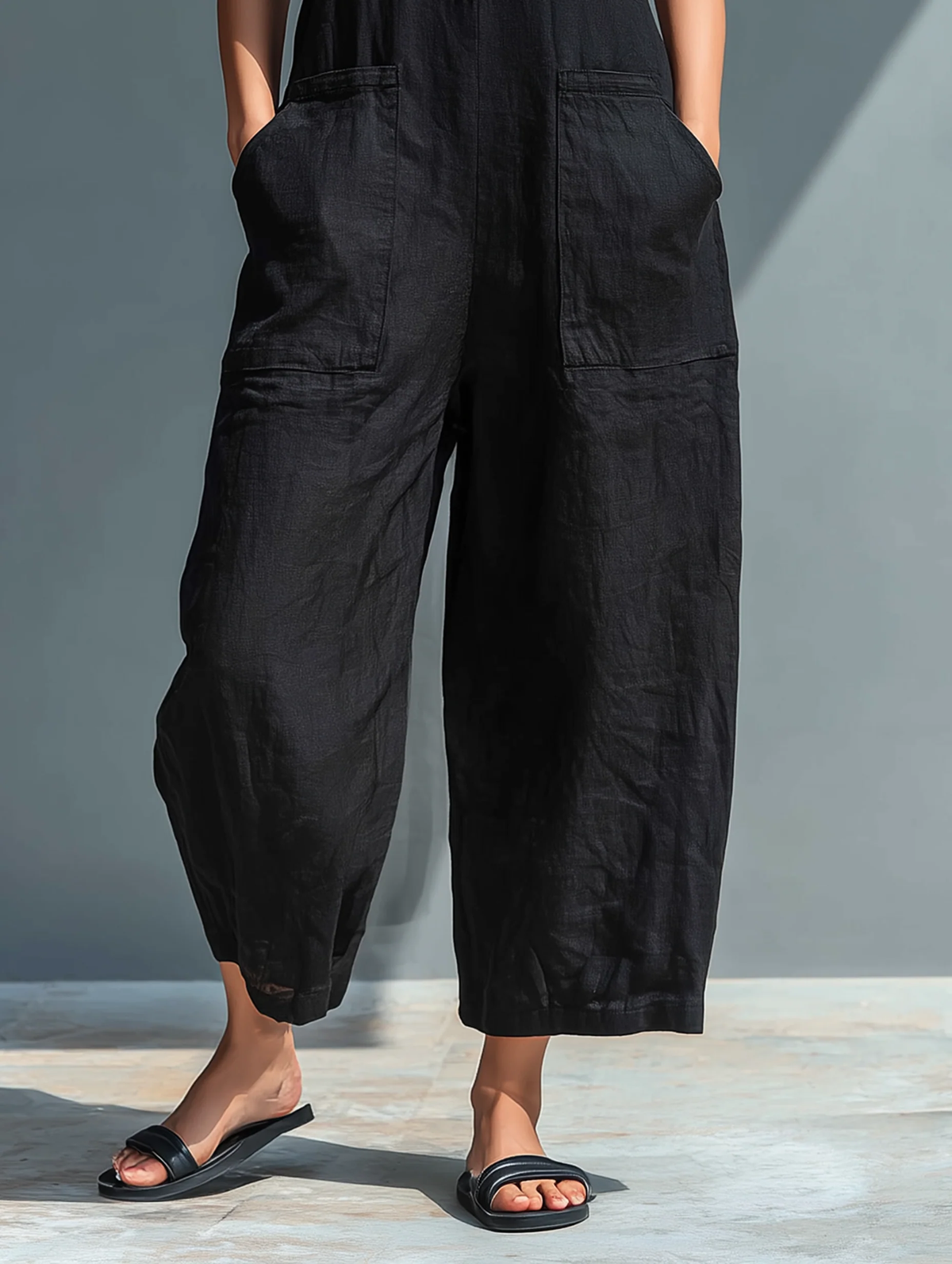 BEATRICE LUCCA | LOTTE SALOPETTE MINIMALISTA SENZA MANICHE DA DONNA